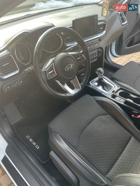 Универсал Kia Ceed 2019 в Львове