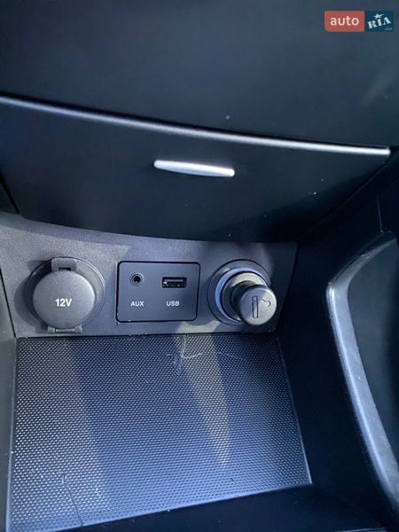 Универсал Kia Ceed 2010 в Радивилове