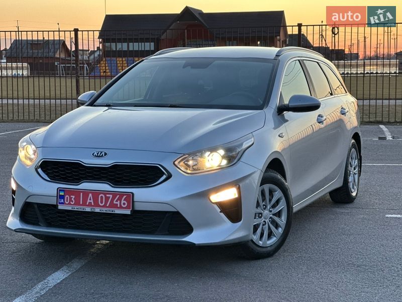 Универсал Kia Ceed 2018 в Луцке