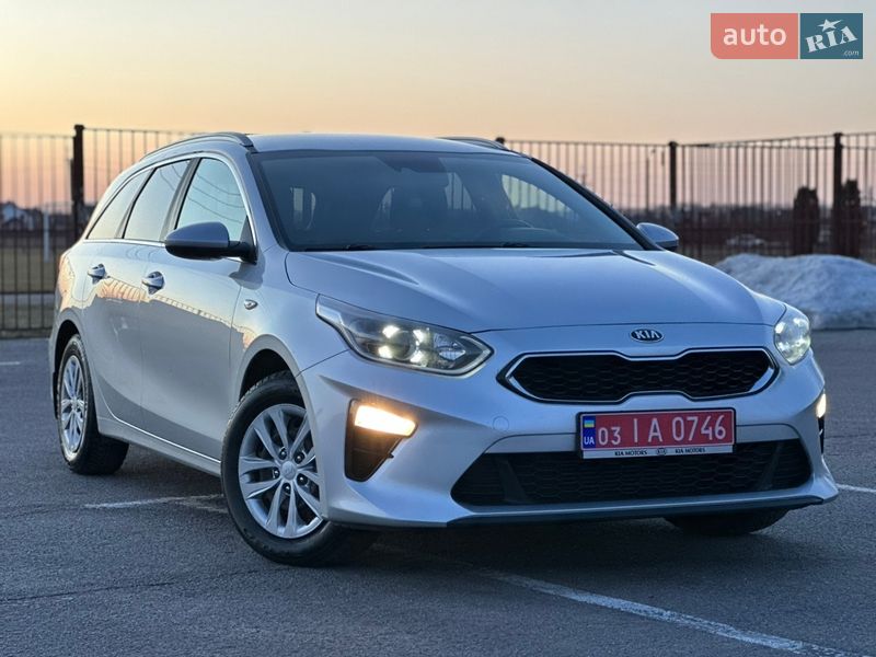 Универсал Kia Ceed 2018 в Луцке