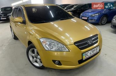 Хэтчбек Kia Ceed 2008 в Стрые