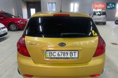 Хэтчбек Kia Ceed 2008 в Стрые