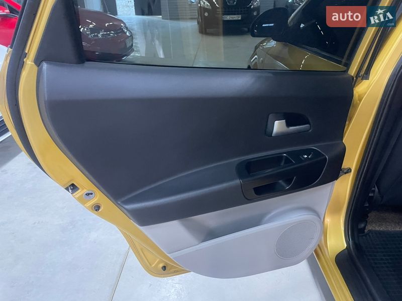 Хэтчбек Kia Ceed 2008 в Стрые
