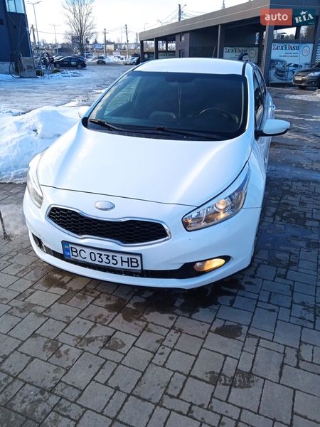 Kia Ceed 2012