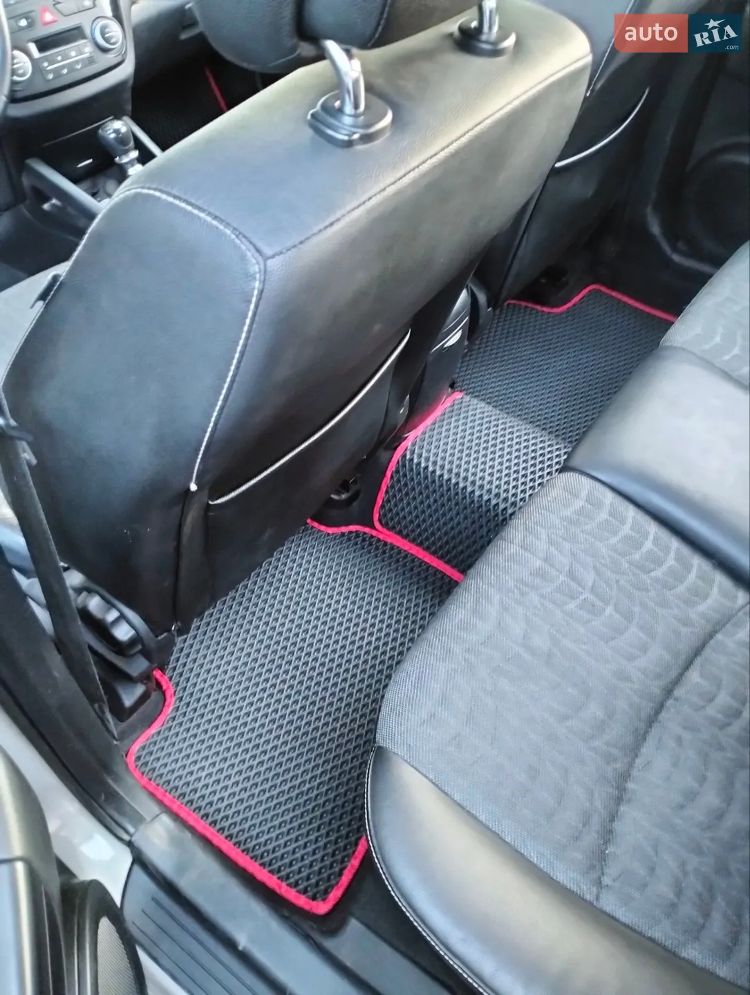 2010 Kia Cee'd - мініатюра 9