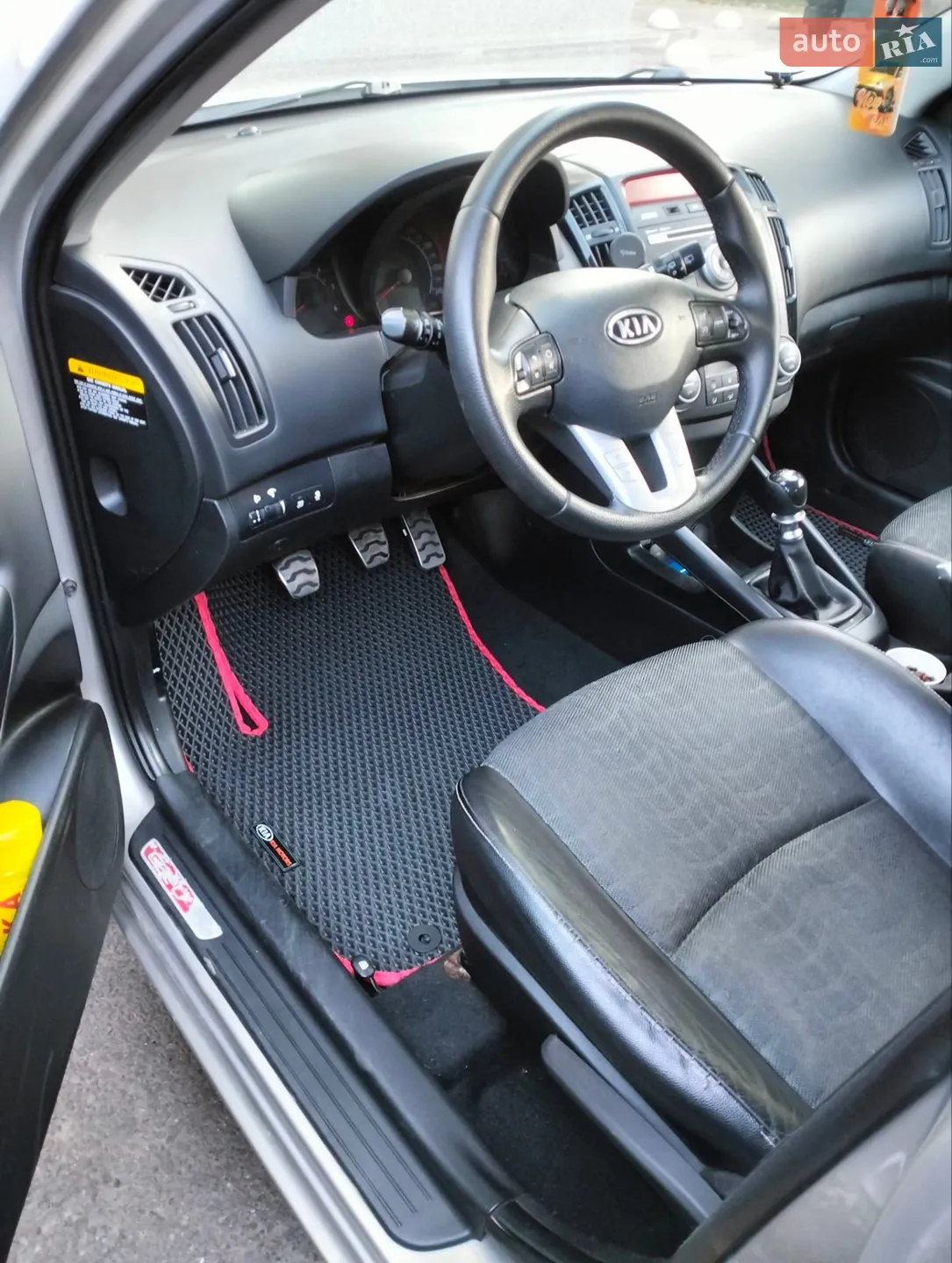 2010 Kia Cee'd - мініатюра 11