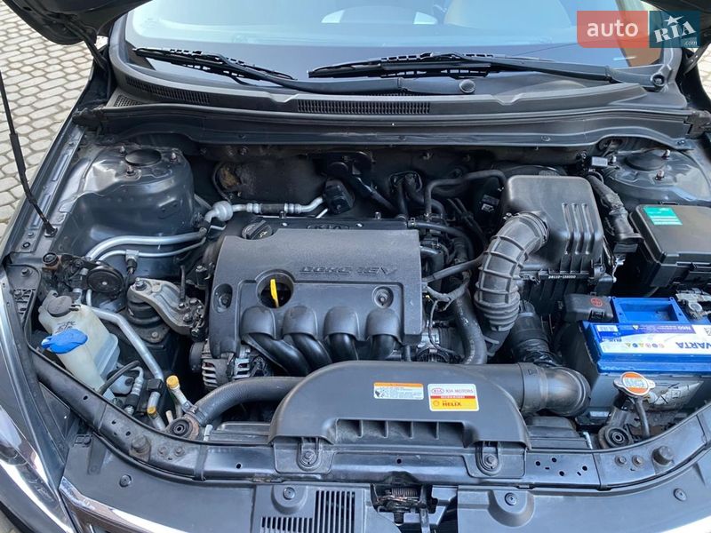 Хэтчбек Kia Ceed 2012 в Коломые