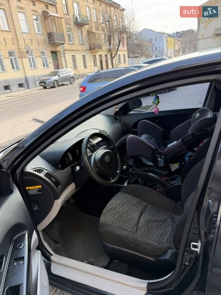 Хетчбек Kia Ceed 2008 в Львові