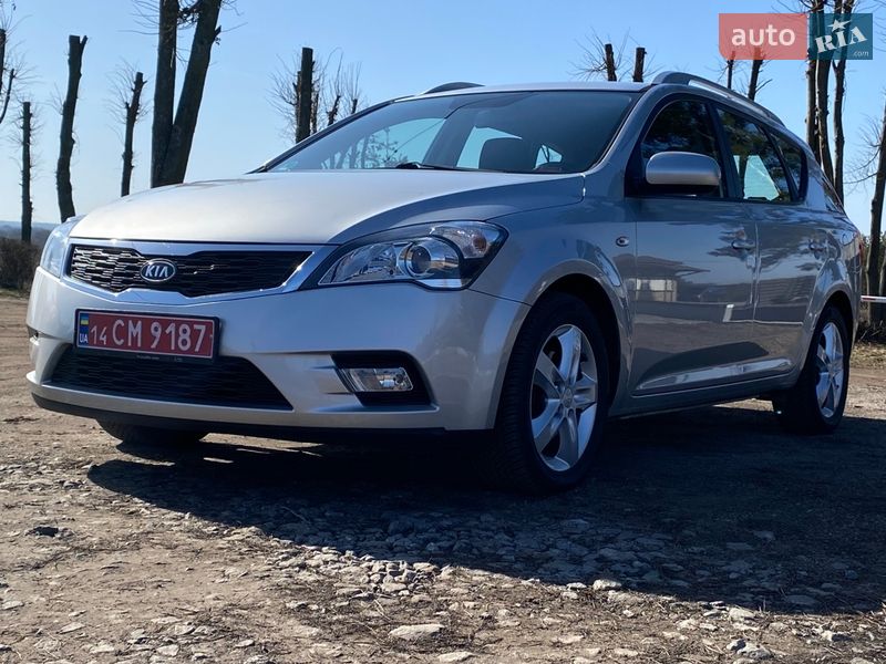 Универсал Kia Ceed 2009 в Смеле
