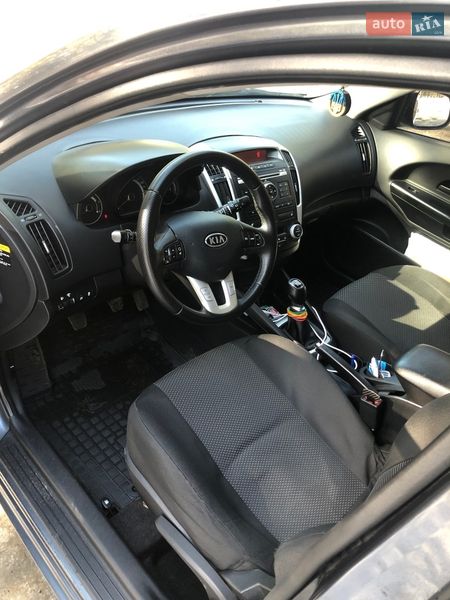 Универсал Kia Ceed 2012 в Житомире