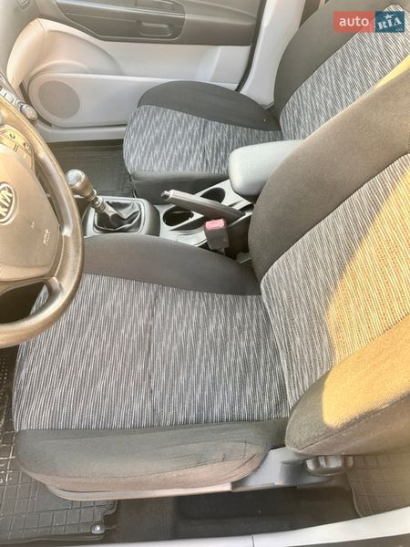 Хэтчбек Kia Ceed 2008 в Львове