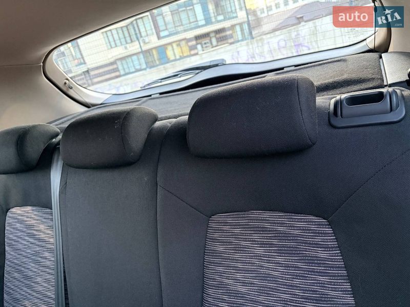 Хэтчбек Kia Ceed 2009 в Киеве