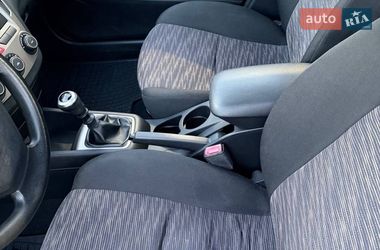 Хэтчбек Kia Ceed 2009 в Киеве