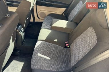 Хэтчбек Kia Ceed 2008 в Хороле