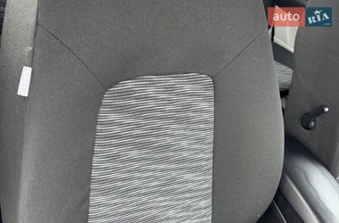 Хэтчбек Kia Ceed 2008 в Хороле
