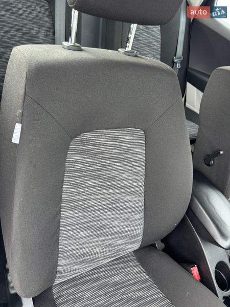 Хэтчбек Kia Ceed 2008 в Хороле