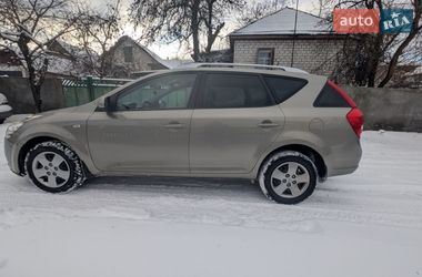 Универсал Kia Ceed 2010 в Золотоноше