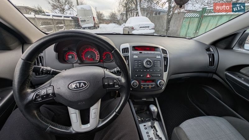 Универсал Kia Ceed 2010 в Золотоноше
