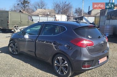 Хэтчбек Kia Ceed 2017 в Новоархангельске