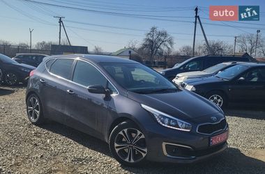Хэтчбек Kia Ceed 2017 в Новоархангельске