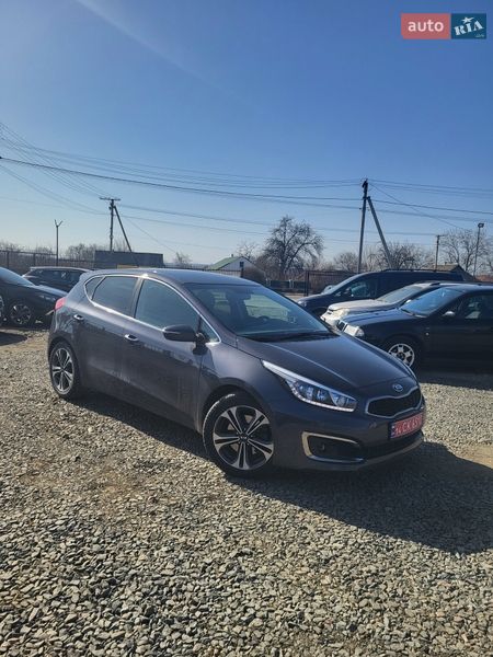 Хэтчбек Kia Ceed 2017 в Новоархангельске