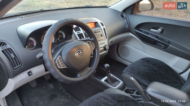 Універсал Kia Ceed 2008 в Первомайську