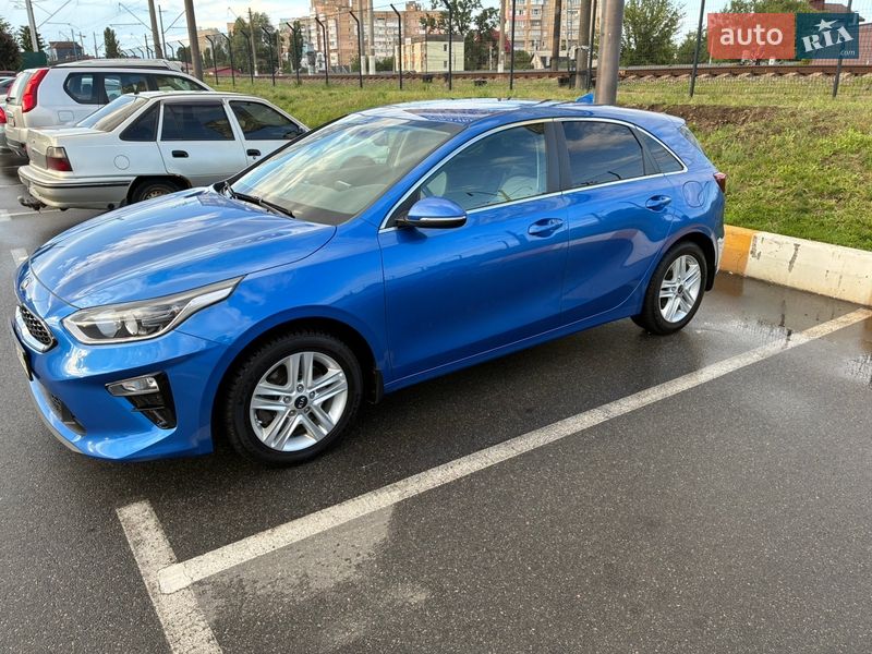 Хэтчбек Kia Ceed 2019 в Киеве