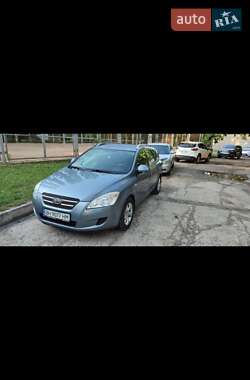 Универсал Kia Ceed 2009 в Южноукраинске