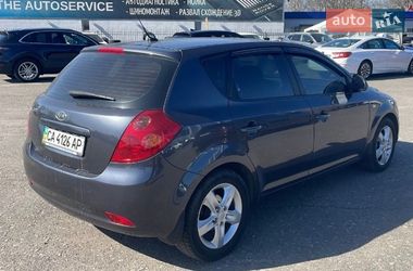 Хэтчбек Kia Ceed 2008 в Киеве