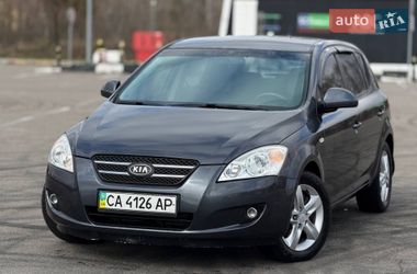 Хэтчбек Kia Ceed 2008 в Киеве