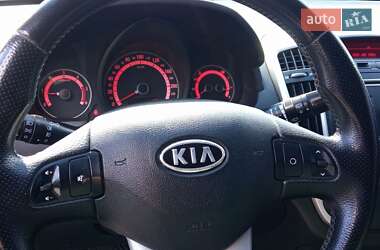 Универсал Kia Ceed 2010 в Умани
