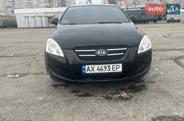 Хэтчбек Kia Ceed 2008 в Харькове