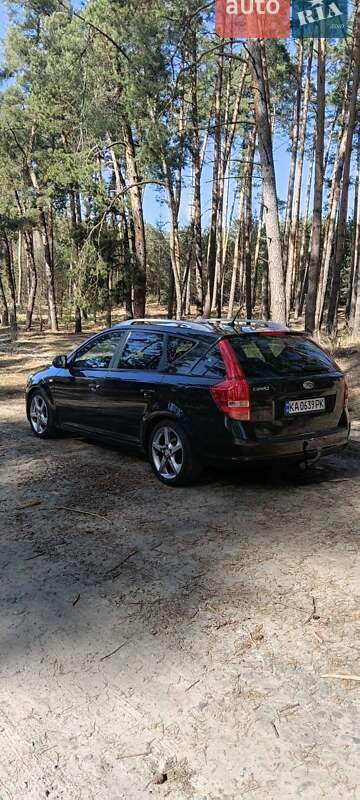 Универсал Kia Ceed 2010 в Киеве