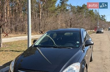 Хэтчбек Kia Ceed 2009 в Киеве