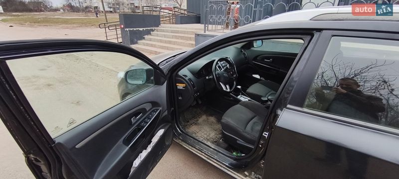 Универсал Kia Ceed 2012 в Первомайске