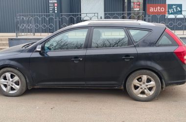 Универсал Kia Ceed 2012 в Первомайске