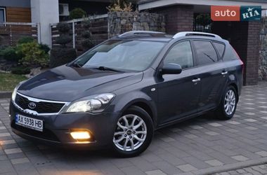 Універсал Kia Ceed 2011 в Стрию
