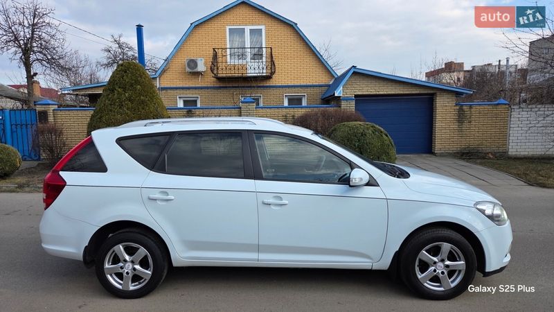Універсал Kia Ceed 2009 в Черкасах