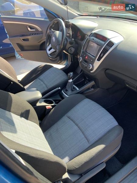 Универсал Kia Ceed 2009 в Львове фото 6 Универсал Kia Ceed 2009 в Львове