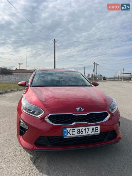 Универсал Kia Ceed 2018 в Днепре
