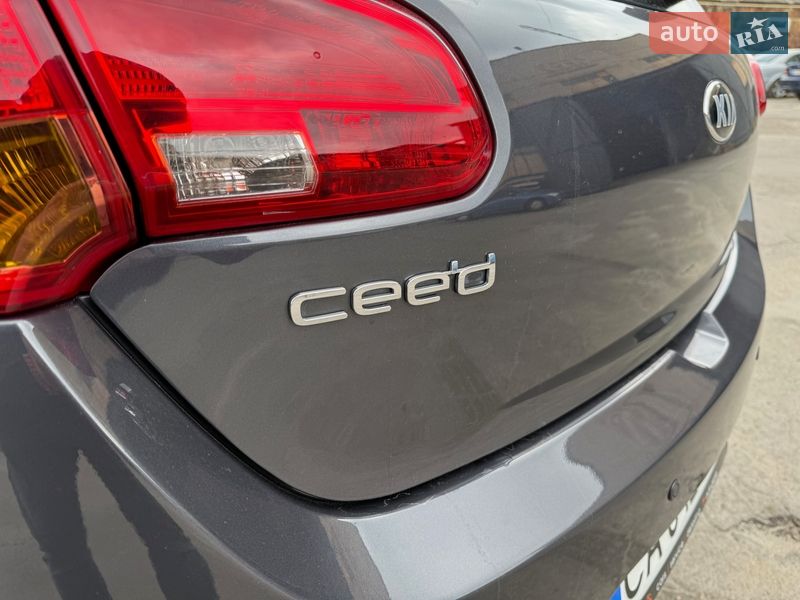 Хетчбек Kia Ceed 2013 в Запоріжжі фото 22 Хетчбек Kia Ceed 2013 в Запоріжжі