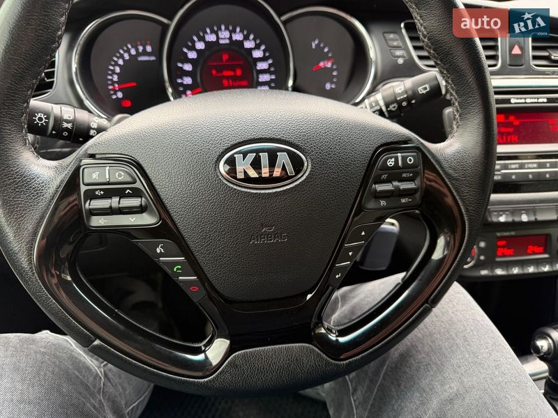 Хетчбек Kia Ceed 2013 в Запоріжжі фото 83 Хетчбек Kia Ceed 2013 в Запоріжжі