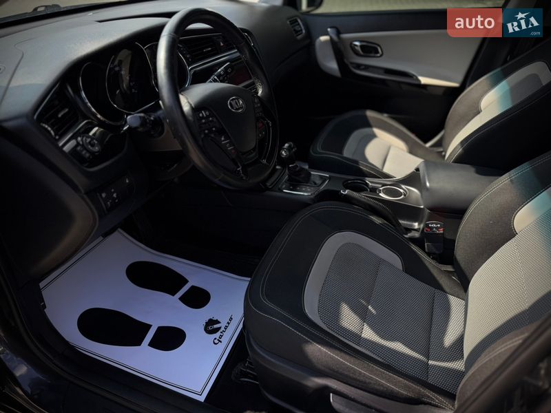 Хэтчбек Kia Ceed 2016 в Тульчине