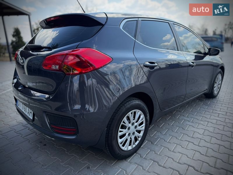 Хэтчбек Kia Ceed 2016 в Тульчине