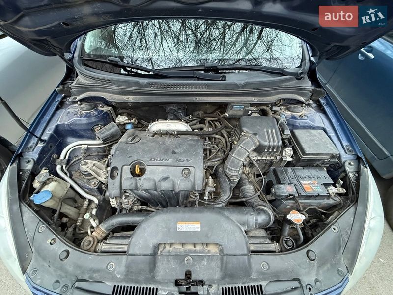 Хетчбек Kia Ceed 2008 в Дніпрі