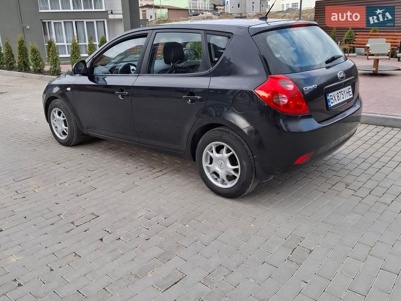 Хетчбек Kia Ceed 2007 в Хмельницькому