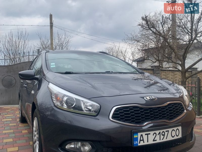 Универсал Kia Ceed 2013 в Ивано-Франковске