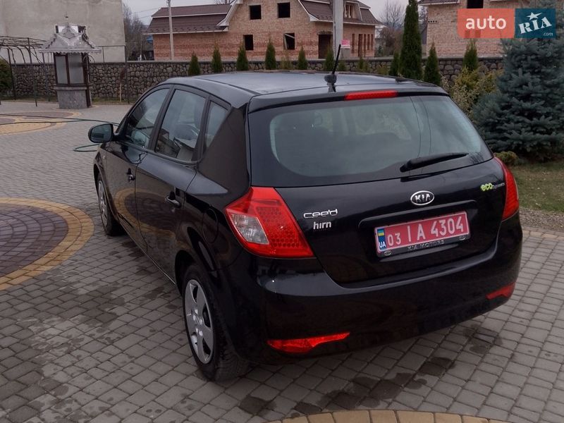 Хэтчбек Kia Ceed 2012 в Коломые фото 5 Хэтчбек Kia Ceed 2012 в Коломые