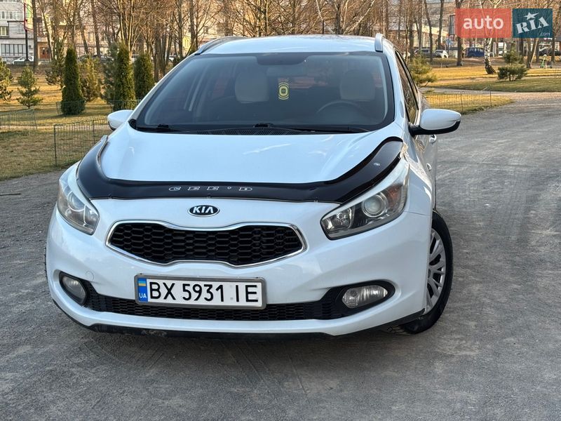 Универсал Kia Ceed 2015 в Хмельницком