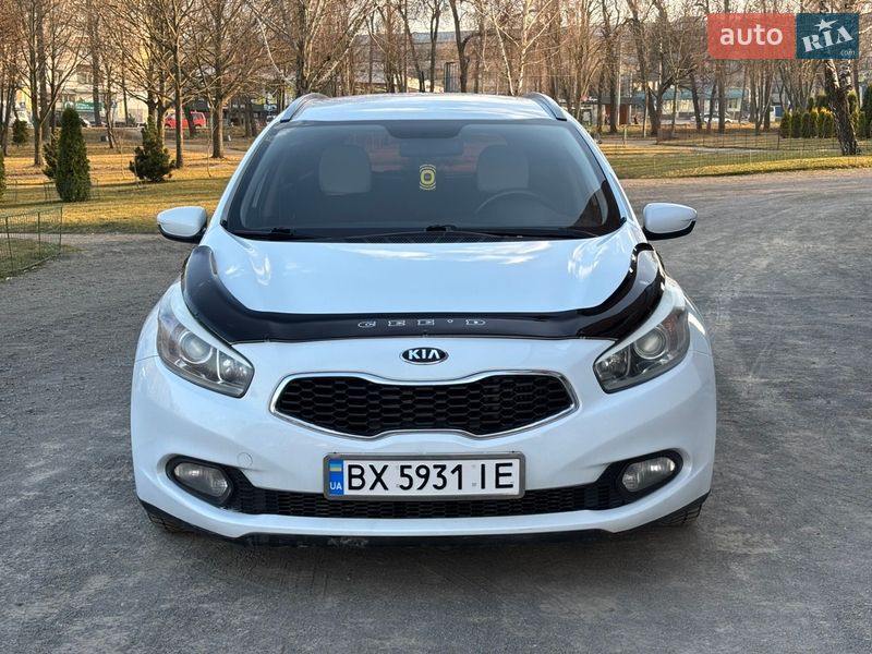 Универсал Kia Ceed 2015 в Хмельницком